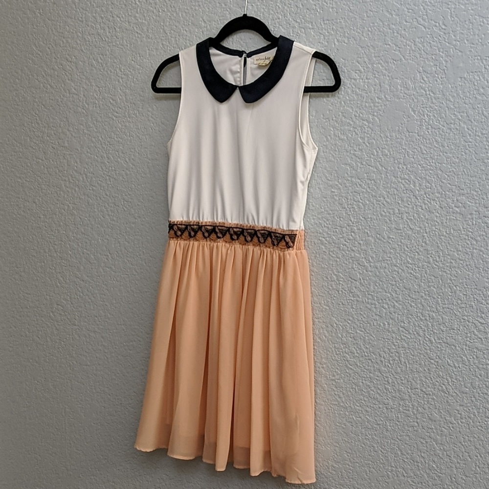 Collared dress with beaded waist